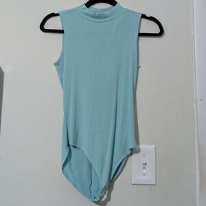 Light Blue Small Body